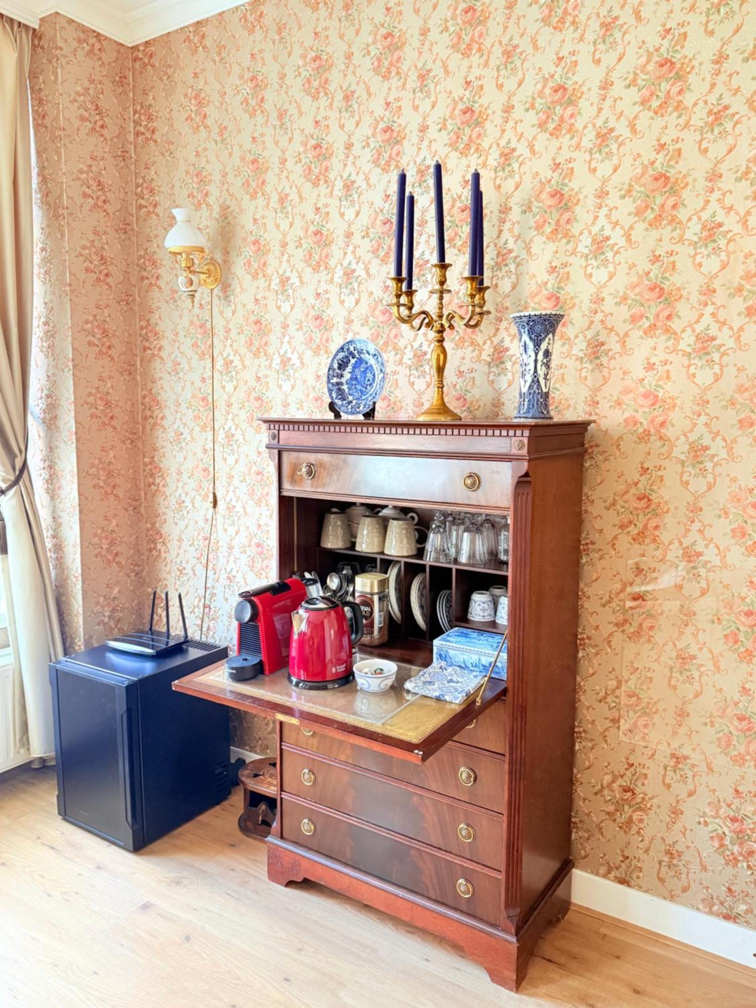 Luxurious Classical Dutch Styled Room In City Centre Of The Hague - Home Stay Eksteriør bilde